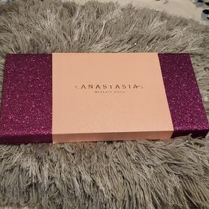 Anastasia  lip set 😍